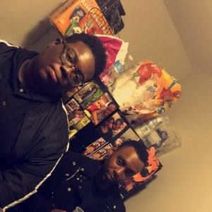 Meet your Posher, Randall